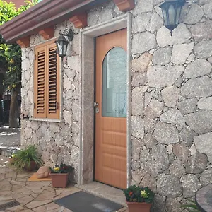 Apartment Giardino Del Sole, Taormina